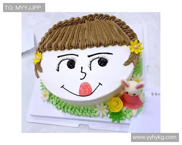 创意蛋糕裱花足球艺术展示让甜点与运动激情完美结合